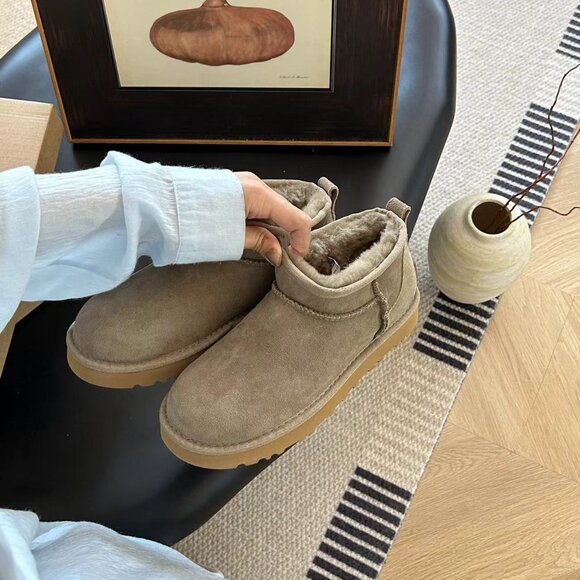 UGG Classic Ultra Mini Women's  antelope Ankle Boots - Picture 9 of 9